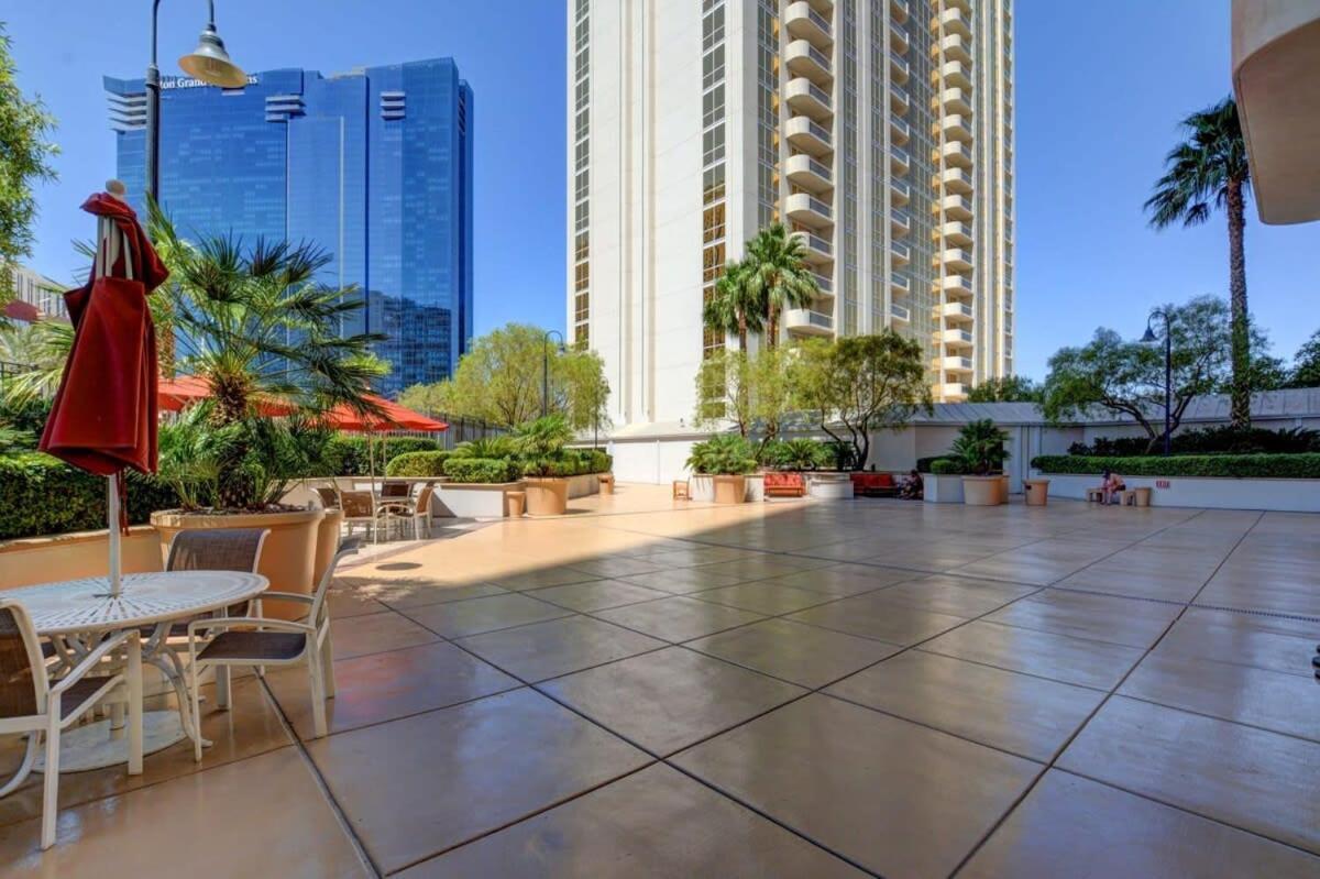 Mgm Signature-24-709 Strip View Jacuzzi Studio Las Vegas Zewnętrze zdjęcie